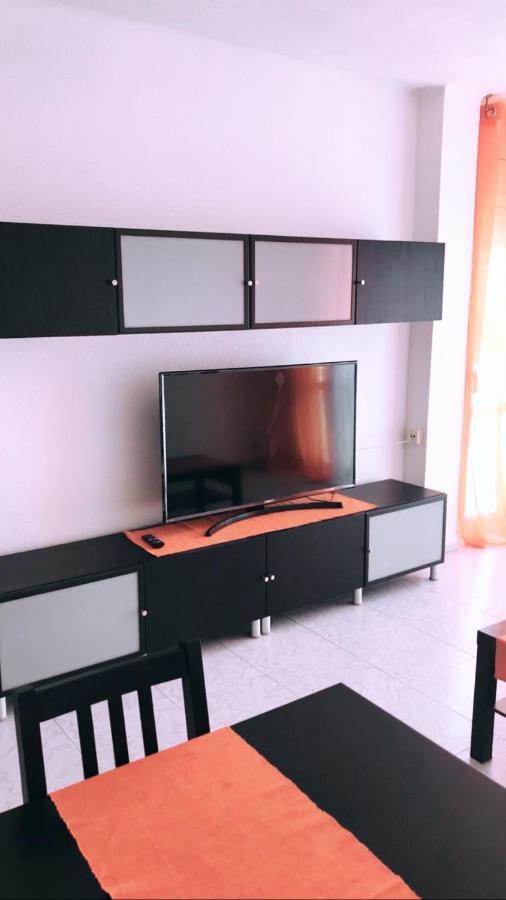 Apartamento luminoso y amplio en centro de Salou Exterior foto